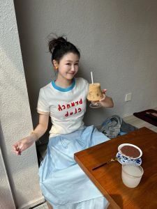 Chendafei Comfortable Slim Fit Short Sleeve T-Shirt Womens round Neck Printed Velvet Edge Creative Casual Style Summer Top