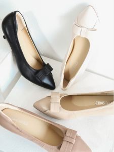 Choushoes รองเท้าหนังแกะ รุ่น Birdie ความสูง 1 นิ้ว หัวแหลม ส้นเรียว ด้านในพื้นซัพพอร์ต นิ่มสบาย *สินค้า Sale อาจจะมีตำหนิเล็กน้อยหรือไม่มีเลย ไม่มีผลต่อการใช้งาน ไม่รับเปลี่ยนหรือคืนทุกกรณี*