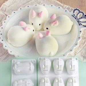 Polocat Bunny Pig Silicone Baking Mold / Mousse Dessert Jelly Baking Candy Chocolate Ice Cream Cutting Molds / WeddingFestivalParties and DIY Handmade Baking Tools