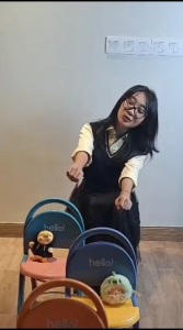 Kursi Lipat Anak Ergonomis Portable Praktis dan Hemat Ruang untuk Belajar di Sekolah dan di Rumah