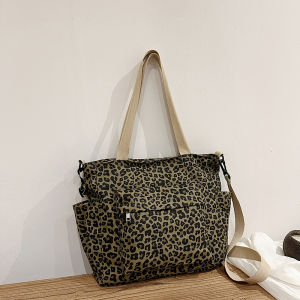 Casual Canvas Velvet Leopard Print Tote Bag Womens Fashionable Student Versatile Large Capacity Commuter Single Shoulder Crossbody Bag