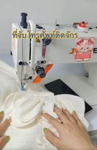 ขาตั้งโทรศัพท์ รุ่น:BT2 ที่จับโทรศัพท์ ตัวยึดเป็นเเม่เหล็ก2อัน ติดกับหัวจักรใช้งานง่าย