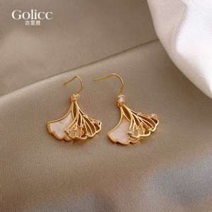 Elegant Fan Shaped Ginkgo Leaf Earrings Womens Unique Beautiful New 2025 Luxury Ear Jewelry Fashionable Alloy Gold Plated
