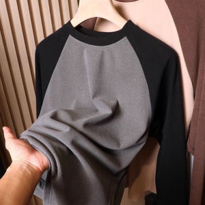 เสื้อยืดคอกลมแขนยาวผ้าขนแกะสองหน้าสำหรับผู้ชาย ฤดูใบไม้ร่วง/ฤดูหนาว เสื้อชั้นในแบบหลวมๆ อบอุ่นสบายๆ ลำลอง