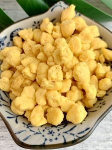 Sugar Glider Snack Squirrel Djungarian Hamster Flower Branch Mouse Guinea Pig Rabbit Nutrition Beautiful Hair Snack Chicken Egg Yolk Crisp Lecithin