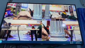 ชุดกล้องวงจรปิดไร้สาย 3MP ชุดกล้องวงจรปิด wifi 3ล้านพิกเซล 4/8CH FHD 1080P แถมอุปกรณ์ติดตั้ง ฟรี พร้อมใช้งาน มีฮอตสปอตในตัว ไม่มีเน็ตก็บันทึกได้อยู่ การดูระยะไกลผ่านโทรศัพท์มือถือ