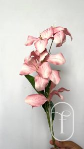 Bunga Artificial Pink: Dekorasi Interior yang Menawan