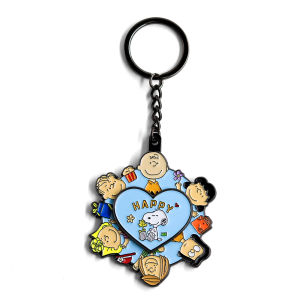 Snoopy Rotatable Butterfly Knot Flower Basket Keychain Cartoon Anime Gift Pendant Accessory Fashionable Clothing Accessories