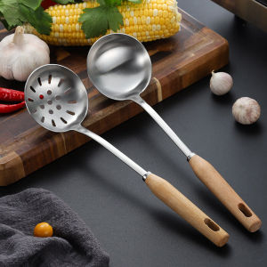 Food Grade 304 Stainless Steel Soup Spoon Wooden Handle Kitchen Utensils Set Home And Commercial Use Anti-Scalding Tools