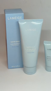 Sữa rửa mặt dưỡng Ẩm Laneige Water Bank LA WB Blue HA Cleansing Foam 150g or 30g