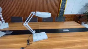 Kính lúp 10X để bàn cho lĩnh vực y tế kim hoàn spa nha khoa model LT-86C thấu kính phổ thông