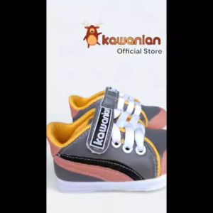 Sneakers Anak Laki Laki Dan Perempuan Usia 1 Sampai 3 Tahun  Model Strip Tali Sepatu Tren Kawanian