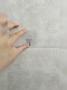 5pcs Adhesive Wall Hook Seamless Plastic Strong Solid Hooks Anti-Skid Super Wall Hanger Hook Sticker