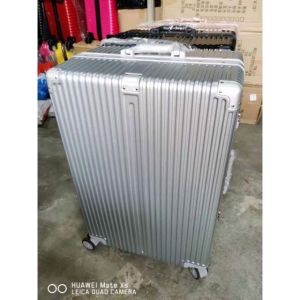 heavy duty luggage  Luggage LARGE  size 24"inches aluminium clip lage sizer luggage capacity 20-25 kilos