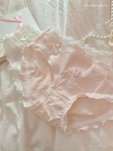 Cute Pure Cotton 5A Underwear Womens Thin Briefs mid Waist Lace Edge Antibacterial Comfortable Ladies Innerwear Strawberry Party Creamy Rabbit