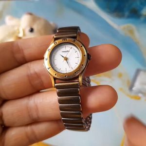 Đồng hồ nữ RENOMA dây chun size:23mm second hand si nhật- đã qua sử dụng