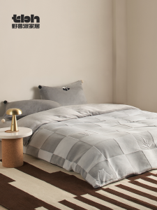 T-B-H | Flannel Checkerboard Cut Floral Bedding Set