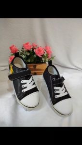 Sepatu Sekolah Sneakers Anak Cowok Cewek Pikacu Hitam Merah Pink