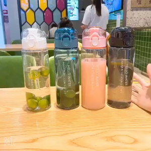 Bình nước thể thao C90 bình nước hello water trong suốt 780ml nhựa trong suốt cao cấp hello water TTNTC90