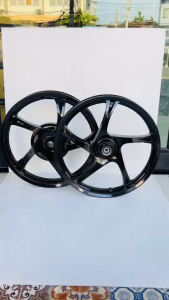 แม็กซ์เดิม Mio Fino Nouvo Mx ขอบ14 **สีดำล้วน 5ก้าน (จานดิส4รู) - สีดำล้วน