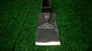 Cangkul Pacul Dangiran Untuk Tanah Keras