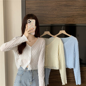 8k12#เสื้อคลุมไหมพรมผ้าบาง แชนยาวคอวี เสื้อครอป สไตล์หวาน คาร์ดิแกน กระดุมหน้าเปิดได้จริง ลายฉลุเก๋ย่ารักมาก