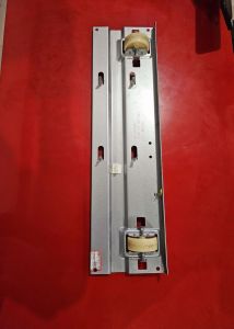 DUDUKAN KOMPRESOR SHOWCASE POLYTRON ORIGINAL BELAKANG