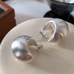 Luxurious Brushed Metal Minimalist Style Earrings Unique Design Fashionable Jewelry Fresh out Collection Alloy Geometric Stud Earrings for Women