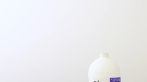 Mont Marte Signature Acrylic Paint Pump Bottle 2 litre