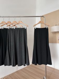 Ree ฤดูใบไม้ร่วง ฤดูหนาว สูง เอว หางปลาครึ่ง กระโปรง ผู้หญิง รูปแบบใหม่ เรียบหรู หลากหลาย ถัก Midi ยาว กระโปรง เดินทาง