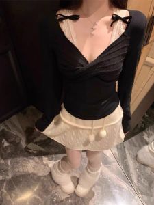 เสื้อยืดคอกลมแขนสั้นผู้หญิงฤดูใบไม้ร่วง/ฤดูหนาว Pure Desire Lace Edge เสื้อชั้นในแบบเกาะอก ดีไซน์ผีเสื้อ สำหรับใส่ไปทำงาน