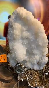 Hốc đá trứng Egg đá Thạch Anh tự nhiên lấp lánh năng lượng vũ trụ thiền định 676