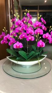 กระถางกล้วยไม้ประดิษฐ์ จัดทรงแนวตั้ง ดอกไม้ปลอมพร้อมกระถาง - 3 ลิตร