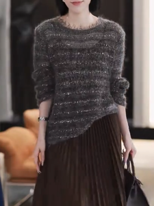 QINGNAER | New Retro Loose Large Size Womens Knitwear Unique Round Neck with Sequins