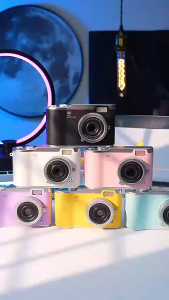 [✅Sg Ready Stock] YMX 007 Flip Screen Digital Camera Kids Photographic Digital Camera 180° Flip Screen with 64GB SD Set Free storage bags are given away