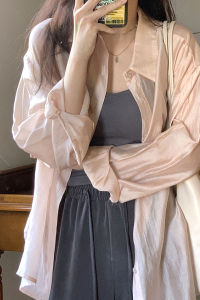 เสื้อคลุมกันแดดผ้าชีฟองบางสำหรับผู้หญิงในช่วงฤดูร้อน เสื้อคลุมกันหนาวแบบเปิดไหล่ แขนยาว ทรงหลวม สไตล์ทำงาน ปุ่ม โพลีเอสเตอร์ 100%