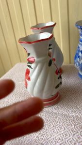 แจกันคู่ ขาย2คู่ครับ (4อันครับ) แจกันไหว้พระ แจกันเซรามิค แจกันดอกไม้ แจกันหิ้งพระ แจกันห้องพระ แจกัน