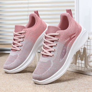 รองเท้าวิ่งผู้หญิงแบบสวมสบายสไตล์ใหม่ในฤดูใบไม้ผลิและฤดูร้อน รองเท้าวิ่งแบบสวมสบายสไตล์เกาหลี รองเท้าลำลองแบบสวมสบาย