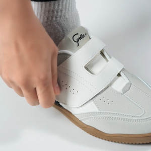 Corolla New Womens Velcro shoes - Lightweight Comfortable Casual Walking Shoes Non-Slip Footwear