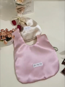 【SG STOCK】Phalaenopsis/Tulip Wristlet Bag | Gift Bag | Silk Wrist Bag for Hanfu