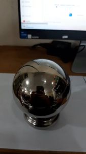 Mahkota Stainless Bola 2 1/2" x 4" ornamen hiasan tangga pagar