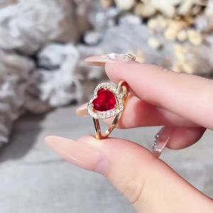 Huitan Sweet Women Heart Ring Gold Color Inlaid Red/White CZ Accessories for Wedding Engagement Romantic Charming Party Jewelry