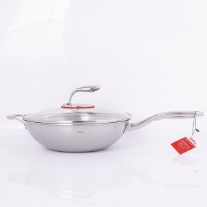 Stainless Steel Non-Stick Wok 18/10 No Smoke Kitchenware for Gas And Induction Cooktop Universal 30-32cm Rust Proof Cooking Utensil