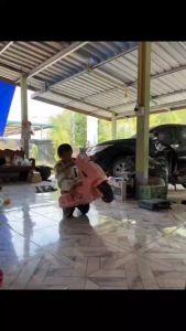 D Kids รถแบตเตอรี่เด็ก รถมอเตอร์ไซค์เด็กเล่น ทรงเวสป้า รถเด็กนั่ง สีสวยมากกก No.1114