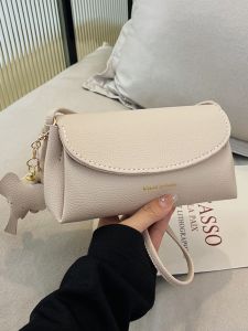 Creative Handmade DIY Woven Bag Material Kit Single Shoulder Bag for Mothers Day Team Building Activities PU Leather Pillow Shape