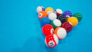 57.2mm Resin Billiard Pool Ball 16Pcs Set Billiard Balls Pool Balls Billiard Set 7FT 8FT 9FT Billiard Table Playing Accessories for Pool Replacement Balls