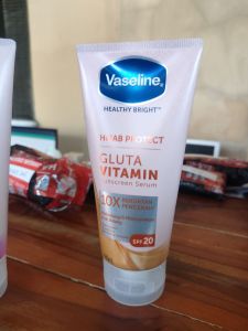 IDAOLSHOP/VASELINE GLUTA
