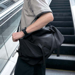 Crossbody Side Zipper Pocket Sport Causal Travel Gym Bag