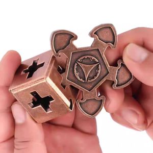 ของเล่นพัฒนาสมอง ปริศนาโลหะมหัศจรรย์ สำหรับเด็ก วัยรุ่น ฝึกทักษะการคิดวิเคราะห์ ทดสอบไอคิว ฝึกสมอง