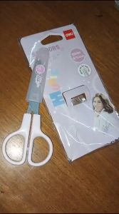 Deli Portable Scissor / Gunting Portabel Lucu CZ505